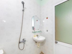 OYO 898 Phuong Thao Hotel