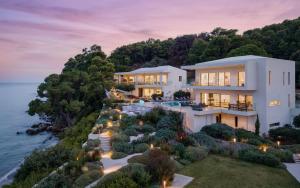 Luxury Villas Skiathos