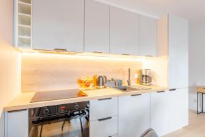 Polanki Aqua SUNRISE - Basen fitness bawialnia