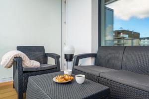 Polanki Aqua SUNRISE - Basen fitness bawialnia