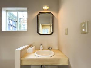 南欧風のゴージャスなオーシャンビラ オーシャンビュー 1棟貸切 バーベキュー 長期滞在 ファミーユ伊豆高原