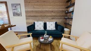 New, Mountain View, Terrace 26m, 8 People