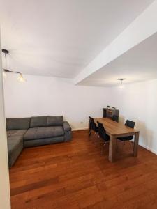 KASPER COZY Collection - Commercial Center Brașov