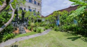 Hotel O Ari Beach Inn