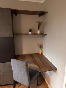 Stylish 2-Bed Flat in Mossley Hill