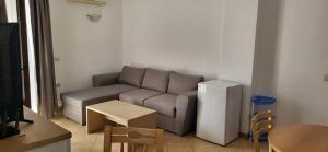 Тристаен апартамент ROYAL SUN Слънчев бряг