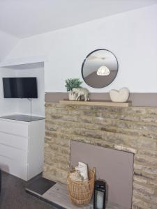 The Old Black Horse Inn