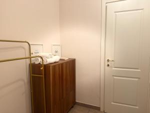 ACasaDiImma Loft Elegante a 2 min da Metropolitana Porta Romana con wifi, corte interna