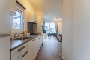 Welcome in - Chalet Schelp - Camping Duinhoeve Zeeland | omheind en licht | Huisdiervriendelijk