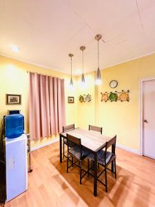 Feel at Home Polomolok WiFi 300mbps Netflix 75in TV