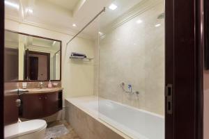 2BHK in Palm Jumeirah Sea View Grandeur Residence 301