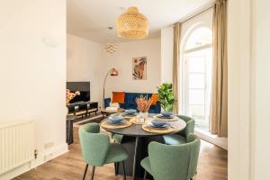 2 BR - Elegant Chelsea Stay Near V&A and Hyde Park