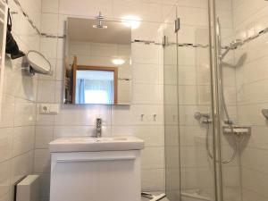 Yachthafenresidenz-Wohnung-6106-824