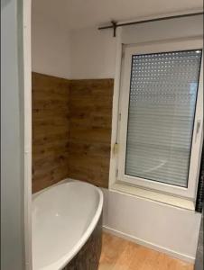 House with 3 bedrooms in Mons, 120 m², garden