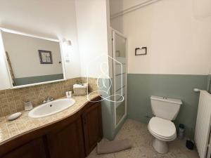 Sous lIF du marquis, villa with private pool