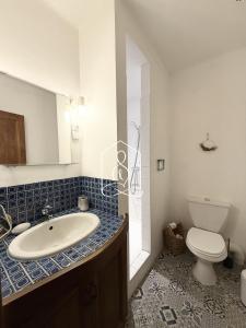 Sous lIF du marquis, villa with private pool