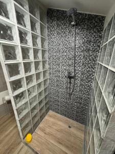 House in the Heart of Funchal with big balcony