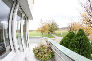 Sonnige Unterkunft mit 2 Balkonen