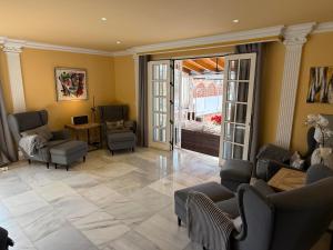 Casa Karin - Luxury Villa central Benalmadena with spectacular view!