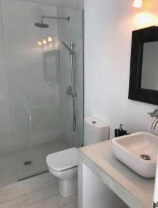 Casa Charlotte with hot tub min 7nights fee