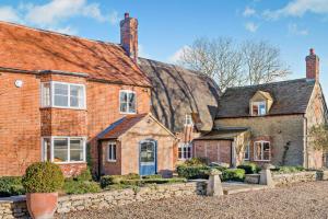 7 Bed in Faringdon oc-b34031