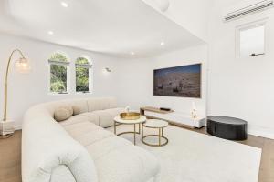 Group & Family 3BR with Game Room, Terrace & Parking