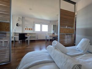 Ático con Vistas Únicas y Parking