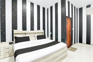 Super Hotel O Mansa Lawn & Banquets