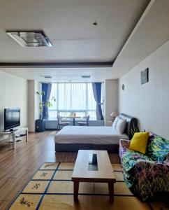 Cozy - Good Vibes Studio