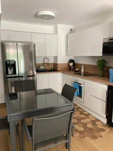 Appartement tout équipé & lumineux - Jardin terrasse et parking privé