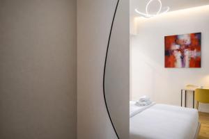 Elegantis Aventino Suite Apartment - Colosseo, Metro and Circo Massimo Nearby