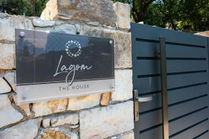 Lagom House by PaxosRetreats