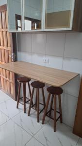 Casa com piscina próxima a praia