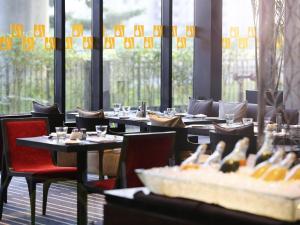 Novotel Kolkata Hotel and Residences