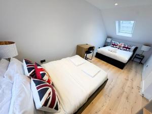 Stylish Penthouse in Willesden Scrubs Lane