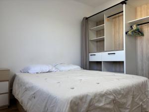 HYE029-234 Appartement T2-4 personnes- Hyères