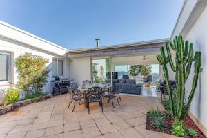 VILLA LOUPA VI4489 by Riviera Holiday Homes