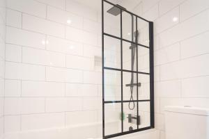Modern Luxury Two Bed Flat - Central Hove