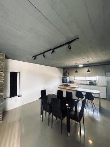 Casa con piscina, ideal para familias próximo a zona de playa