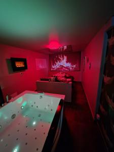 Le Cupidon, cocon privé avec Spa, Sauna, Cinéma Netflix et Jardin privé