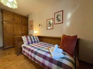 Casa Maripò - town center within walking distance of the lake