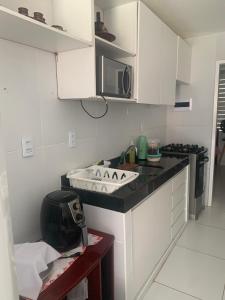 Apartamento térreo no Morro Branco Marina II