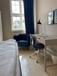 Stationshuset bed and breakfast i Ed