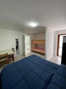 Casa HOST Roma , fontana candida Metro c, vicino Tor Vergata