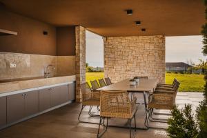 Deluxe Villa with heated pool