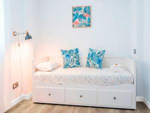 Riverside Apartment in Triana