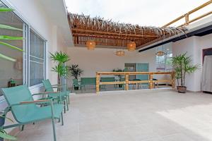 Tom Star Pool Villa Layan