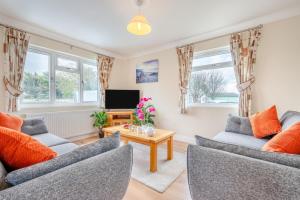 3 Bed in St. Merryn oc-r30137