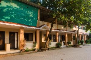 Hotel O Manori Resort