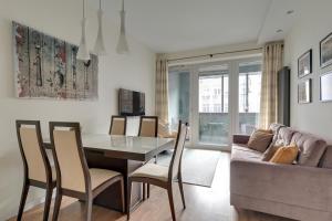 Old Town Apartment with Parking and Gym by Lion Apartments